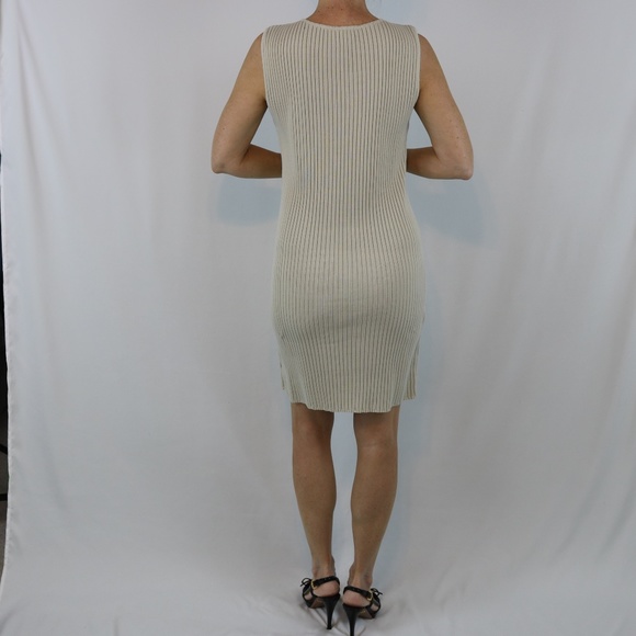 Knit shift dress - Picture 3 of 7
